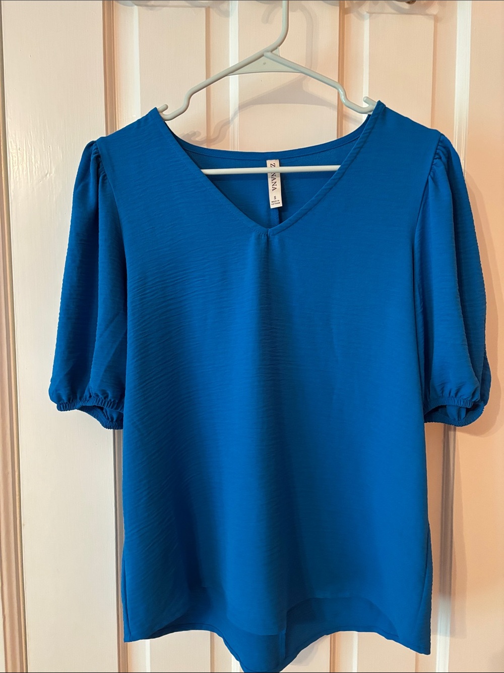 Zenana Outfitters Electric Blue V-Neck Puff Sleeve Blouse